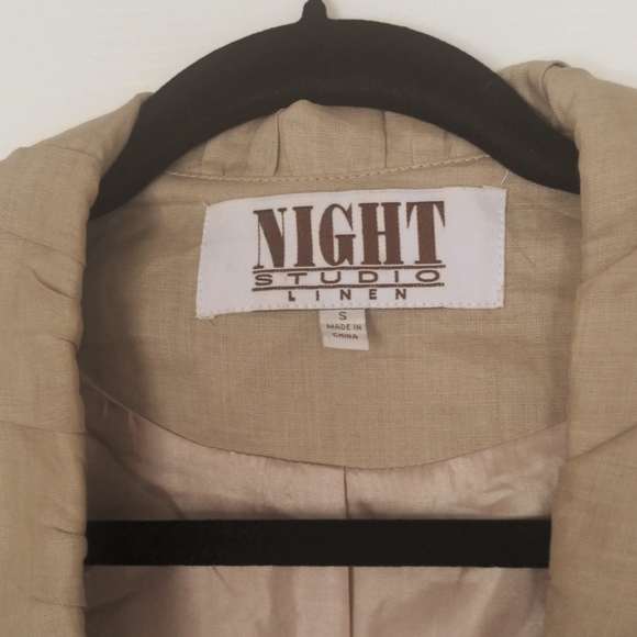 Linen Pantsuit - Picture 12 of 16